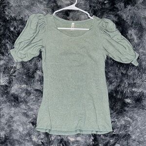 Green Fitted Puff Sleeve Blouse